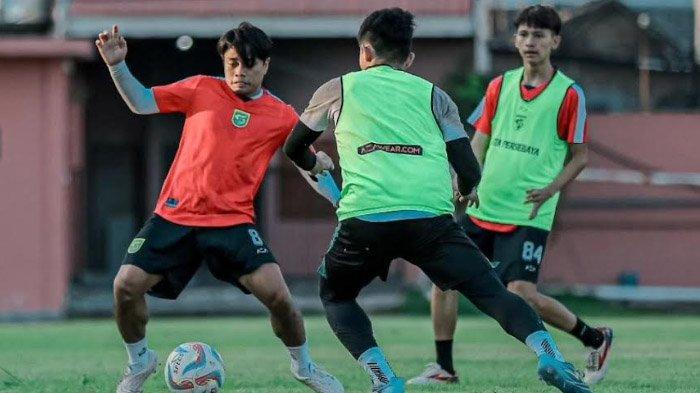 Pelatih Persebaya Paul Munster Janjikan Permainan Menarik Lawan Persibo di Anniversary Game