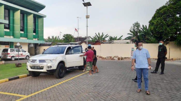 Keterangan Polisi: Tahanan Bea Cukai Bojonegoro yang Kabur di RSUD dr Koesma Tuban Belum Tertangkap