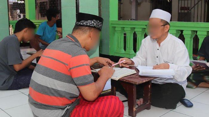 Bawa Perubahan Positif di Lapas Kediri, Napiter Menjadi Guru Mengaji untuk Sesama Warga Binaan