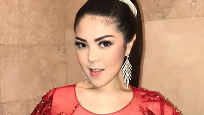Biodata Tina Toon yang Digugat Rp 10,7 Miliar Oleh Pencipta Lagu, Kini Pasrah: Saya Hanya Penyanyi