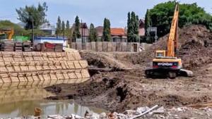 ANTISIPASI-BANJIR-SURABAYA-Pemkot-Surabaya-membangun-4-Bozem-baru-di-Tama.jpg