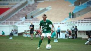 Abduh-Lestaluhu-saat-memperkuat-PSS-Sleman.jpg
