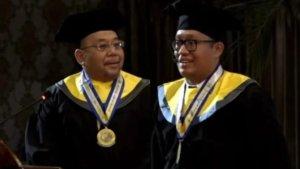 Adri-Istambul-Lingga-Gayo-Sinulingga-dan-Muhammad-Surya-saai-diwisuda-bersama.jpg