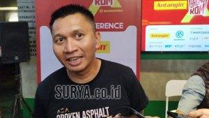 Azrul-Ananda-CEO-Persebaya-di-kantor-marketing-Persebaya-Surabaya.jpg