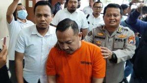 BISNIS-RAKSASA-Wahyu-Kenzo-Crazy-Rich-Asal-Surabaya-Selain-Robot-Trading-ATG-Ada-Produk-Kecantikan.jpg