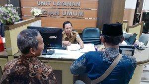 BPD-Temenggungan-saat-mendatangi-Pemkab-Probolinggo-Jatim.jpg