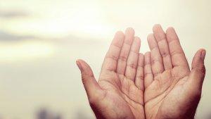 Bacaan-Sholawat-Nabi-dan-Keutamaannya-Dibaca-Malam-Jumat.jpg