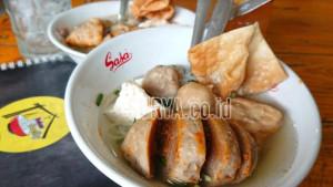 Bakso-Otak-otak-Bandeng-Gresik.jpg
