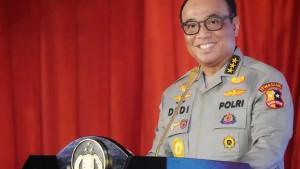 Blak-blakan-Akui-Banyak-Kapolres-dan-Kapolsek-Kenerja-Belum-Optimal-Ini-Sosok-Komjen-Dedi-Prasetyo.jpg