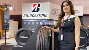 Bridgestone-memamerkan-produk-ban-Turanza-6-di-IIMS-Surabaya-2025.jpg