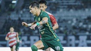 Bruno-Moreira-di-laga-Persebaya-Surabaya-vs-Madura-United.jpg