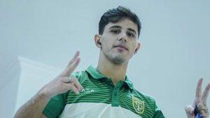 Bruno-Moreira-saat-persiapan-di-laga-Persebaya-Surabaya-vs-Madura-United.jpg
