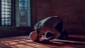 Doa-Saat-Sujud-dan-Artinya-Lengkap-untuk-Salat-Wajib-dan-Sunnah.jpg