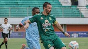 Dusan-Stevanovic-saat-memperkuat-Persebaya-Surabaya-melawan-Rans-Nusnatara-FC.jpg