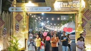 FINFEST-2025-Kediri-Financial-Festival-Finfest-2025-resmi-dibuka-pa.jpg