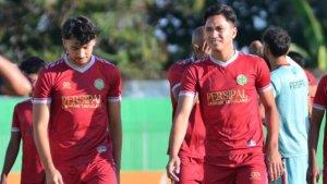 George-Brown-dan-Brayen-Pondaag-akan-memperkuat-Persipal-Palu.jpg