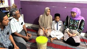 Gubernur-santuni-korban-kecelakaan-Jember.jpg