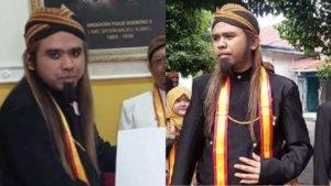 Gus-Samsudin-baru-saja-mendapat-gelar-Kanjeng-Raden-Tumenggung-berikut-sosoknya.jpg