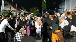 Hari-Santri-di-kawasan-Pakunden-Kota-Kediri-Minggu-26102025-malam.jpg