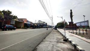 Jl-Kusuma-Bangsa-Kanigoro-Blitar-Jatim.jpg