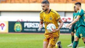 Junior-Brandao-dipastikan-absen-di-laga-Persebaya-Surabaya-vs-Bhayangkara-FC.jpg