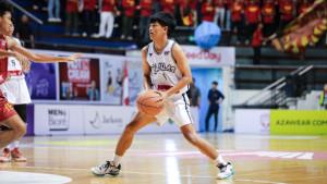 KEMENANGAN-PERDANA-Aksi-student-athlete-SMAN-18-Surabaya-Vico-B.jpg