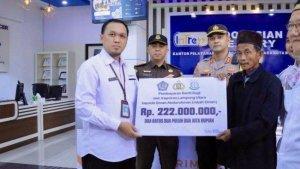 KISAH-Marbot-Masjid-Dapat-222-Juta-Usai-Dipaksa-Ngaku-Rampok-Kini-Dibebaskan-Setelah-6-Tahun.jpg