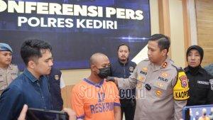 Kapolres-Kediri-AKBP-Bimo-Ariyanto-dan-Kasat-Reskrim-Polres-Kediri-AKP-Fauzy-Pratama.jpg