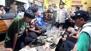 Kapolsek-Kenjeran-Kompol-Yuyus-Andriastanto-3062025.jpg