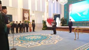 Keberadaan-Wapres-Gibran-Disorot-saat-Presiden-Prabowo-Lantik-11-Pejabat-Baru-Kerjakan-Tugas-Lain.jpg