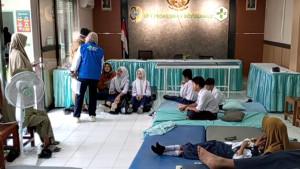 Keracunan-Massal-di-SMPN-1-Boyolangu-Tulungagung-Jatim-13102025.jpg
