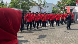 Ketua-DPC-PDI-Perjuangan-Lamongan-semakin-banyak.jpg