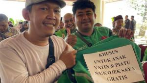 Kisah-Pilu-Diki-Sopir-Ojol-Indramayu-Viral-Rela-Beri-Tumpangan-Gratis-untuk-Anak-Yatim-Piatu.jpg