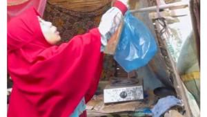 Kisah-Yuliana-Guru-di-Jombang-Tinggal-Bareng-Anak-di-Rumah-Reyot-Gaji-Tak-Sampai-Rp400-Ribu.jpg