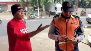 Kronologi-Sebenarnya-Sule-Kena-Tilang-Dishub-saat-Buru-buru-Syuting-Benarkah-Proses-Dilama-lamain.jpg