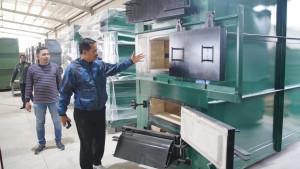 MESIN-INCINERATOR-Wali-Kota-Madiun-Maidi-didampingi-Wakil-Wali-Kota-F-B.jpg