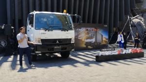Mitsubishi-Fuso-Fighter-X-FM65F-Tractor.jpg