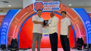 PAMERAN-PROPERTI-Real-Estat-Indonesia-REI-Komisariat-Kediri-menghadirkan-pame.jpg
