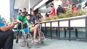 Para-disabilitas-menonton-laga-Persebaya-vs-Barito-di-Stadion-Gelora-Bung-Tomo.jpg