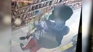 Pelajar-di-Jombang-Jatim-Terekam-Bermesraan-di-Minimarket.jpg
