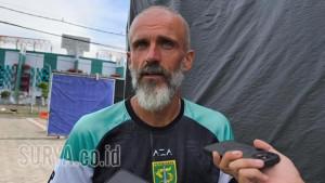 Pelatih-asal-Spanyol-itu-tidak-keder-dengan-kekuatan-Persib.jpg