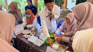 Pemerintah-Desa-Siwalanpanji-untuk-mencegah-stunting-pada-anak-anak.jpg
