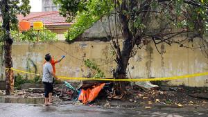 Penjaga-Parkir-di-Surabaya-Tewas-Tertimpa-Reruntuhan-Dinding-Mapolsek-Dukuh-Pakis.jpg