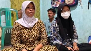 Perjuangan-Siswi-SMK-Indramayu-Lunasi-Tunggakan-Sekolah-Rp49-Juta-Jadi-Kurir-dengan-Upah-Rp-4-Ribu.jpg