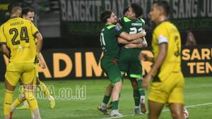 Persebaya-berhasil-mengungguli-Semen-Padang-FC-dengan-skor-akhir-1-0.jpg