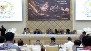RDP-DPR-RI-membahas-masalah-tanah-Eigendom-Surabaya.jpg