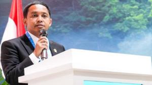 Rekam-Jejak-Menhut-Raja-Juli-Antoni-yang-Disemprot-saat-di-Depan-DPR-Gara-gara-Konflik-Agraria.jpg