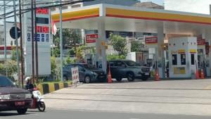 SPBU-SWASTA-KOTA-MALANG-Aktivitas-SPBU-swasta-di-Jalan-Soekarno-Hatt.jpg