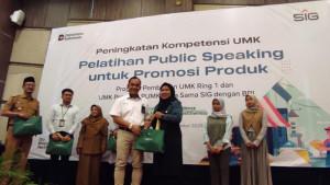 Semen-Gresik-latih-UMK.jpg