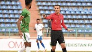 Sosok-Nasrullo-Kabirov-wasit-laga-Timnas-Indonesia-U23-vs-Qatar.jpg